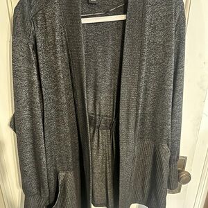 JOAN Vass / Gray Women's Sweater